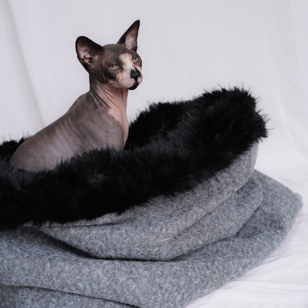 Sac de couchage Cocon pour chien et chat Gris