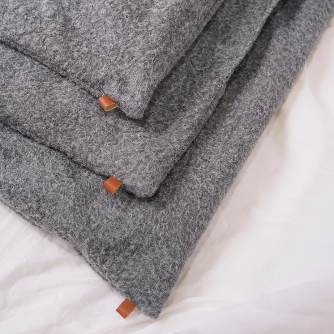 Sac de couchage Cocon pour chien et chat Gris